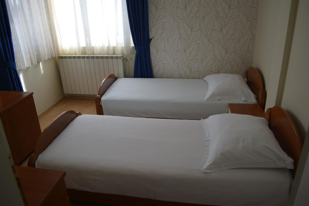Motel Braca Lazic Биелина Екстериор снимка
