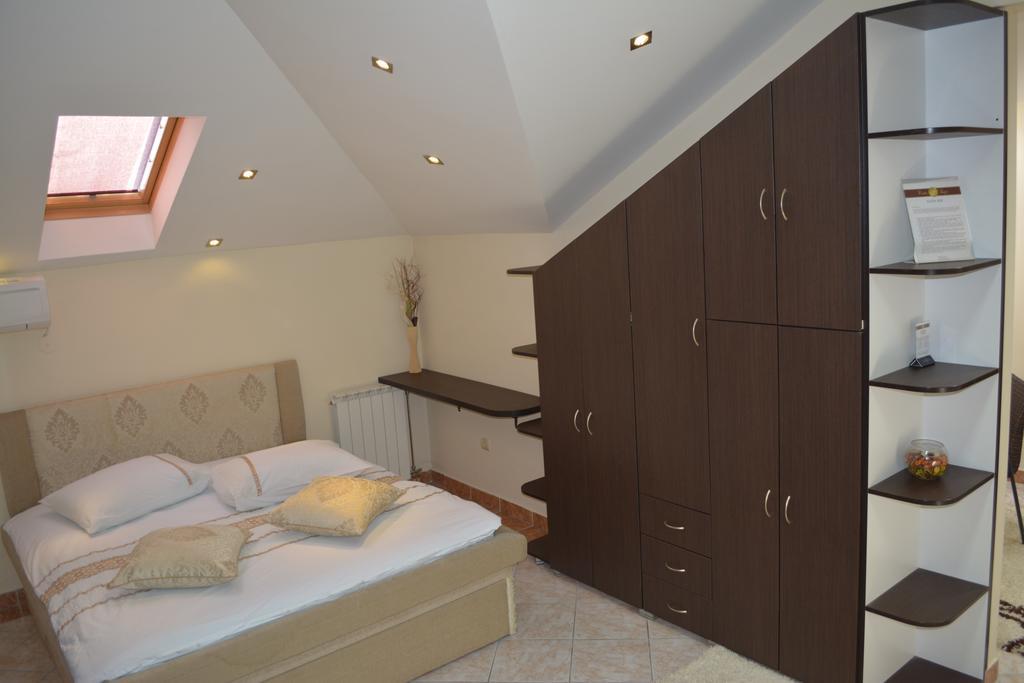 Motel Braca Lazic Биелина Екстериор снимка