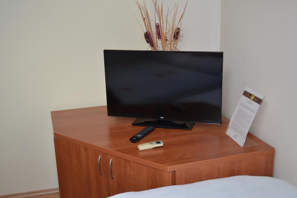 Motel Braca Lazic Биелина Екстериор снимка