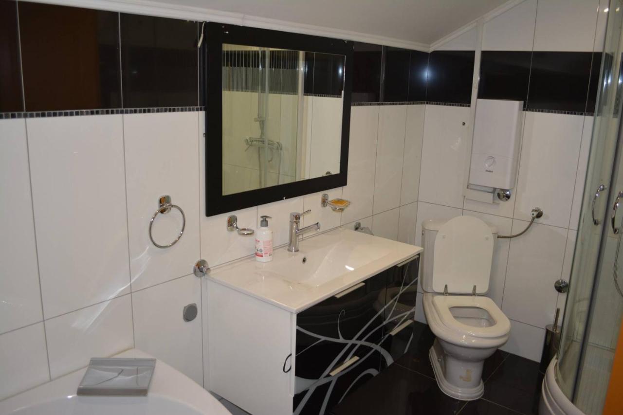 Motel Braca Lazic Биелина Екстериор снимка