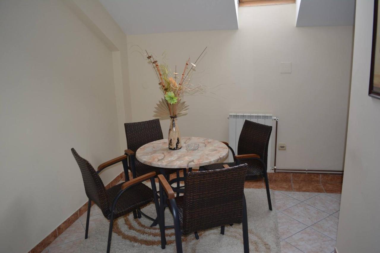 Motel Braca Lazic Биелина Екстериор снимка